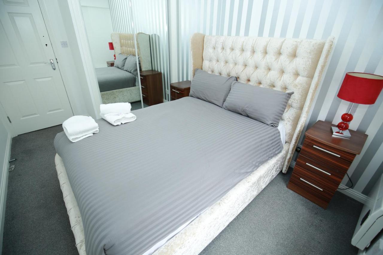 Wallace Apartment กลาสโกว์ ภายนอก รูปภาพ